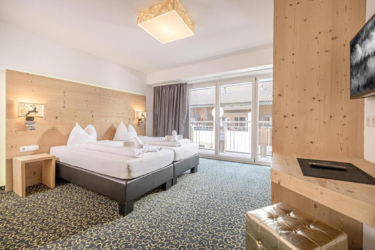Partyhouse Harakiri Stay Different 60 Seconds To Mountains! Free Parking! Self Check-In Mayrhofen Εξωτερικό φωτογραφία