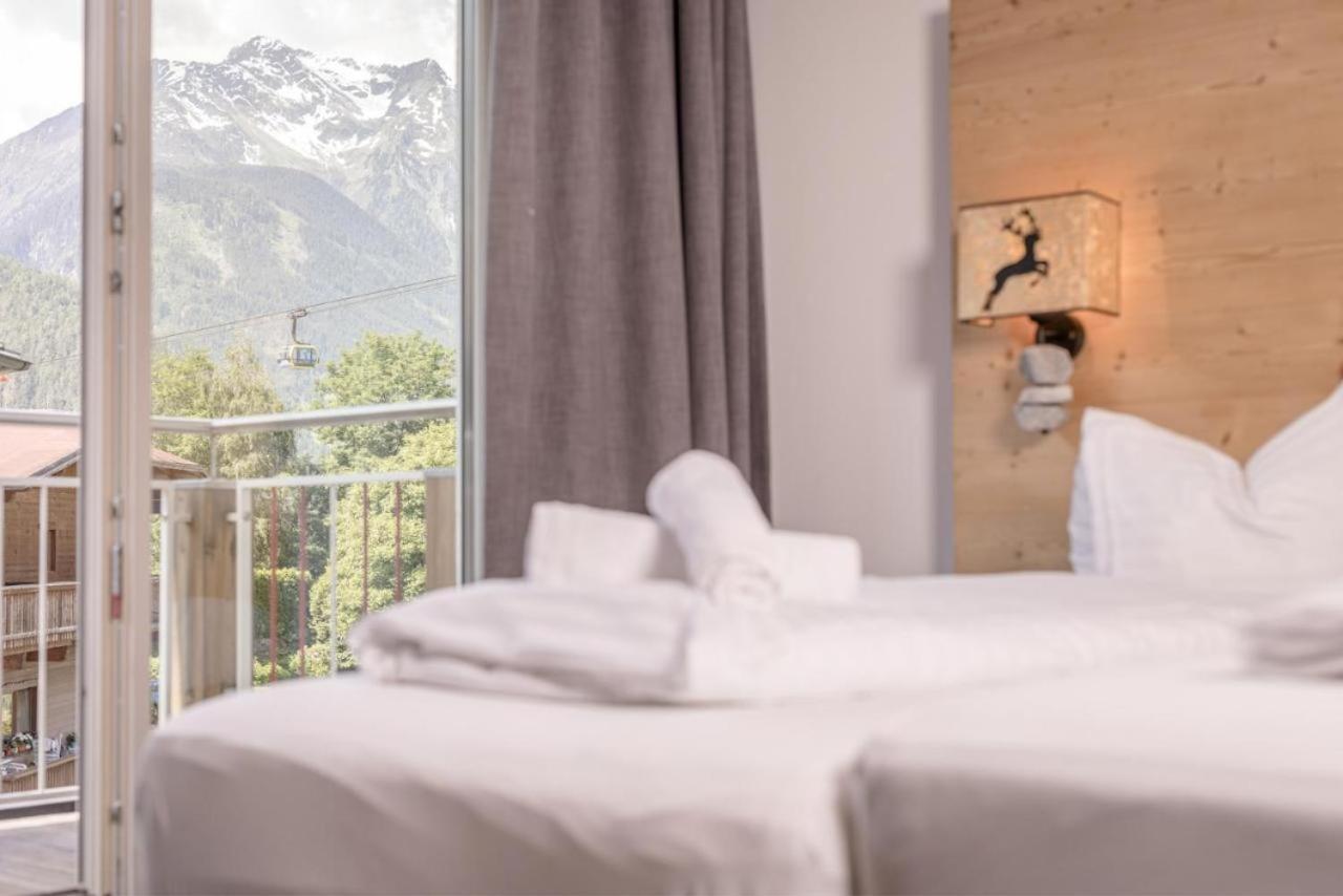 Partyhouse Harakiri Stay Different 60 Seconds To Mountains! Free Parking! Self Check-In Mayrhofen Εξωτερικό φωτογραφία